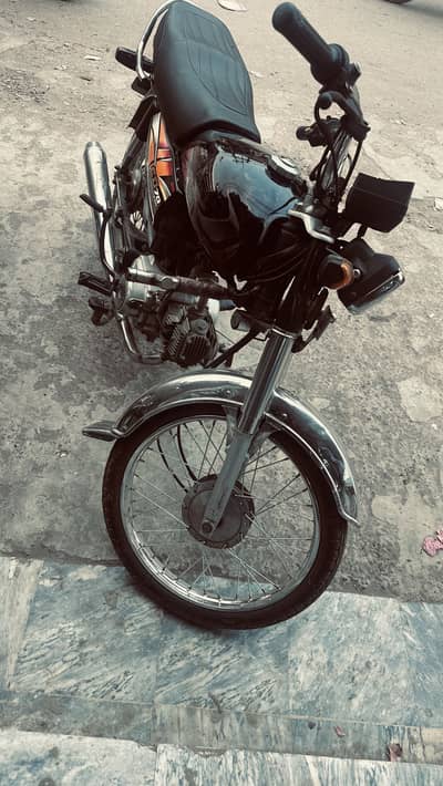 Honda CD 70 for sale