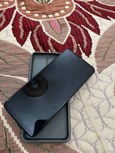 Vivo Y17s