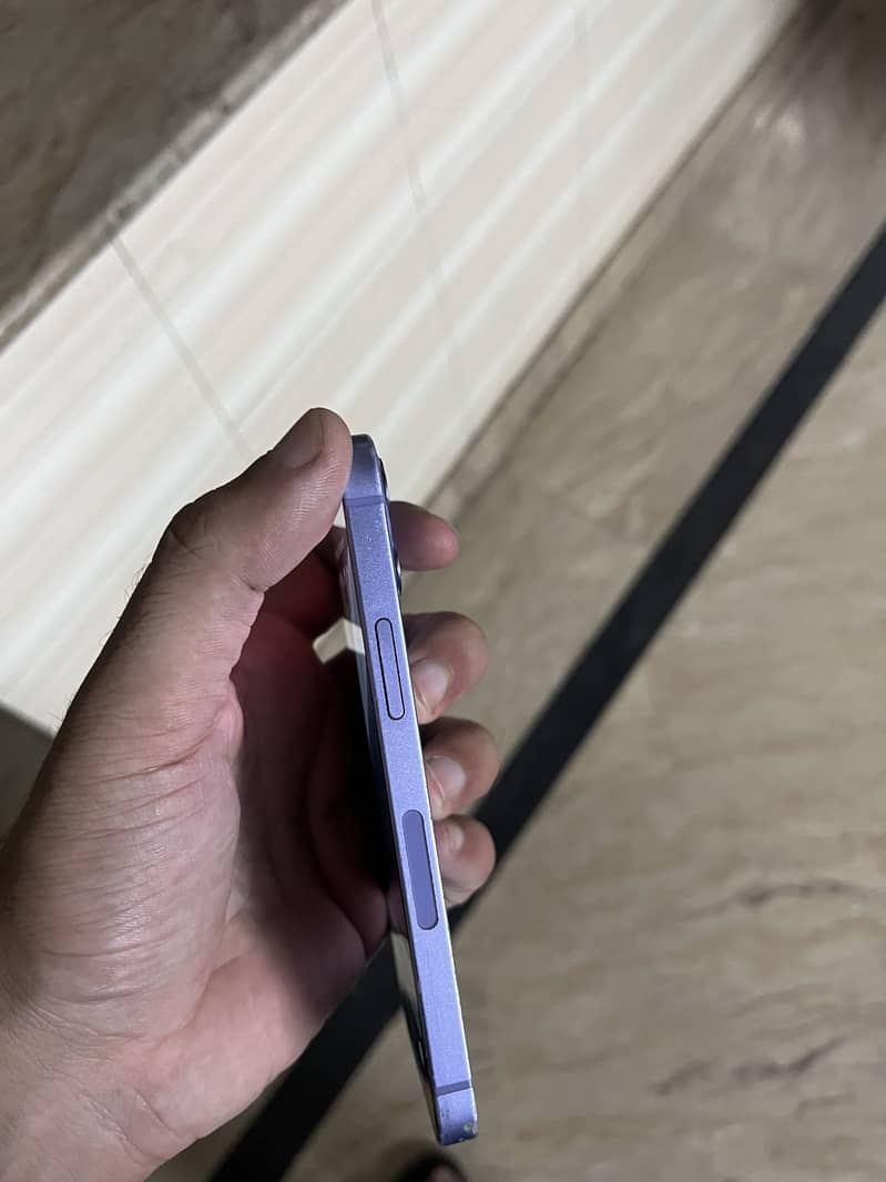 Apple iPhone 12 mini jv 1