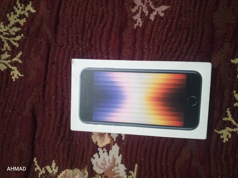 Apple iPhone SE3 0