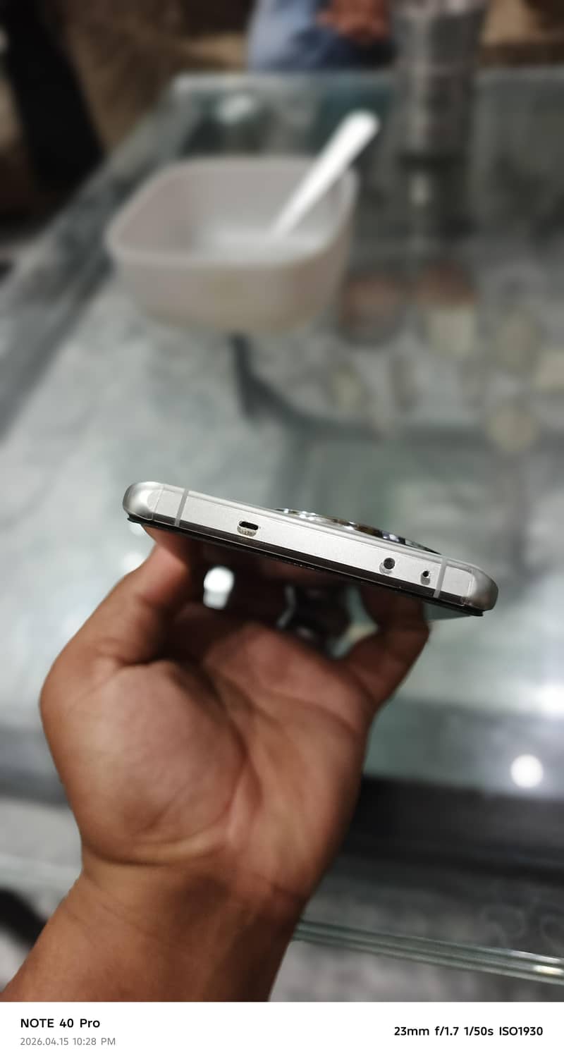 One Plus 12 5