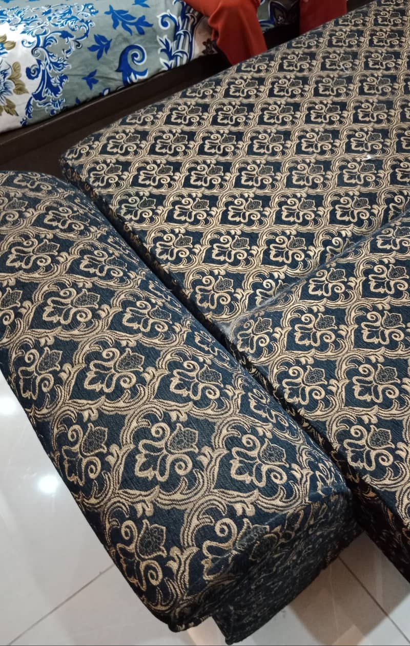 sofa 3 seater 1