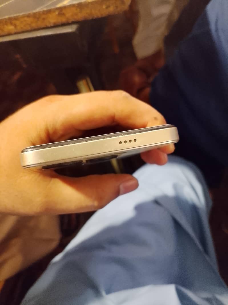 Tecno Spark 20C 3