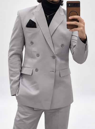 Men’s Stylish Coat – Excellent Condition