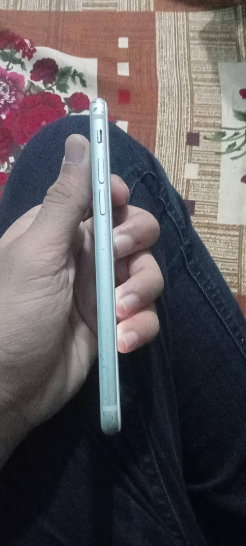 Apple iPhone 8 2