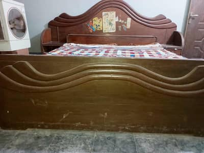 Beautiful & Stylish Bed – Excellent Condition | Best Price