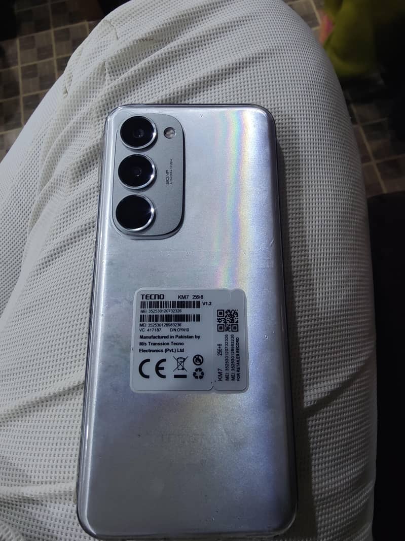 Tecno Spark 40 pro plus 0