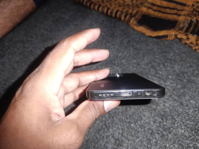 Infinix Note 30 4