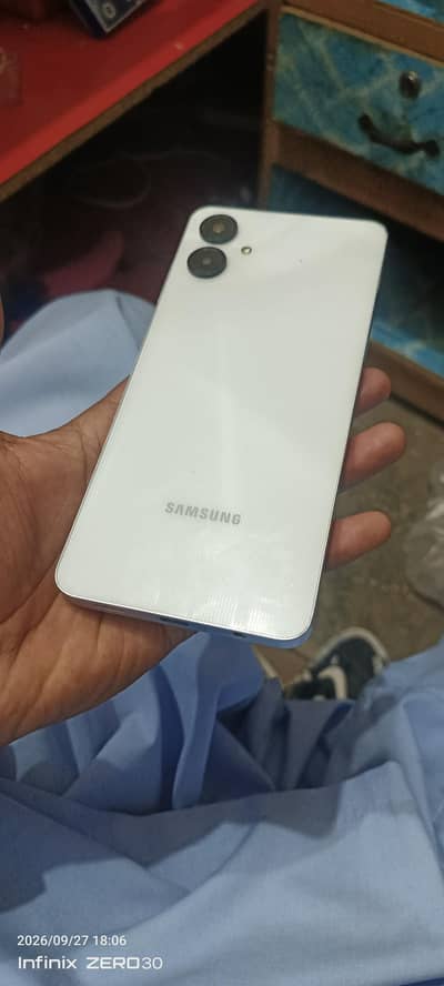 Samsung Mobile A06