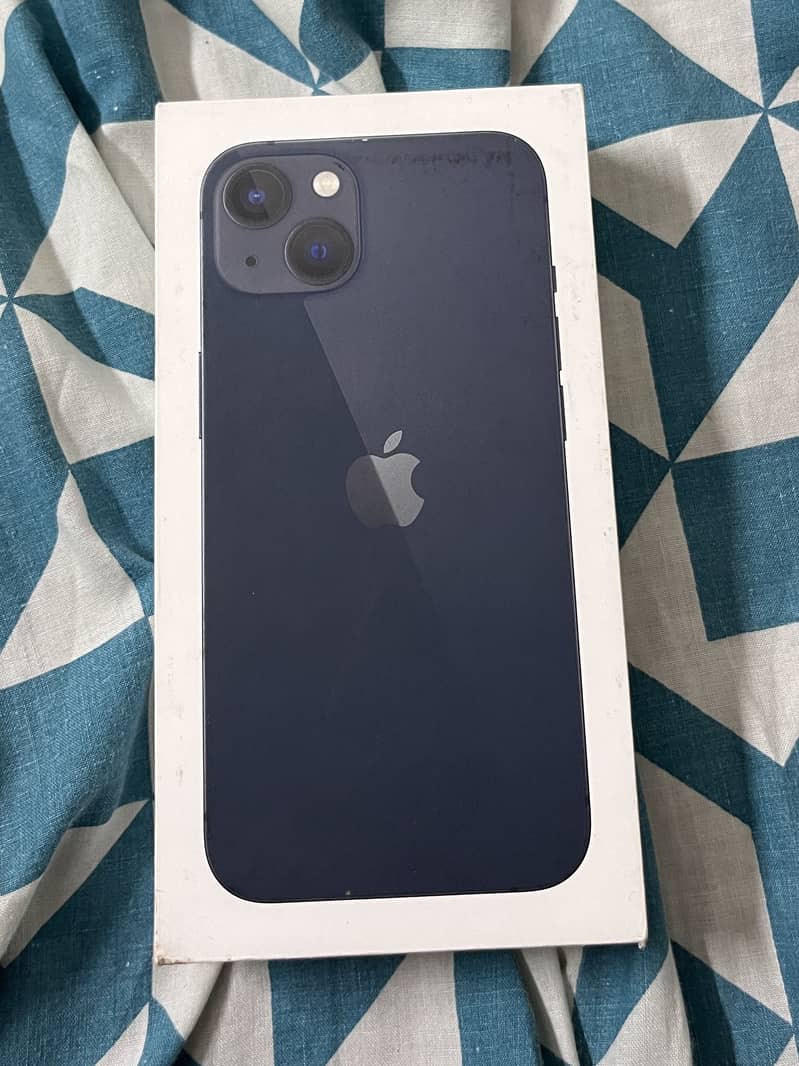 Apple iPhone 13 6