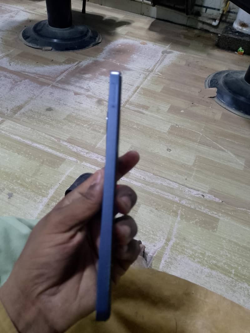 Realme C63 2