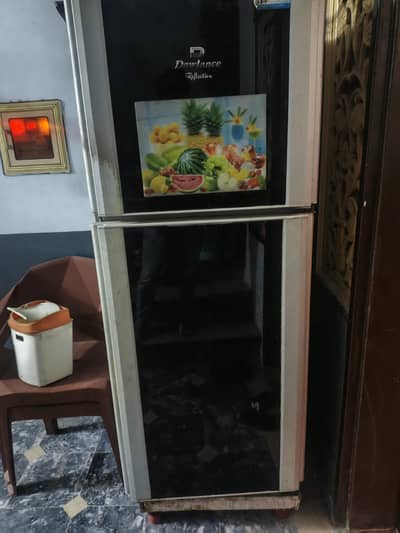 Used Dawlance Refrigerator Medium Size, working 100% Perfect/Jhelum