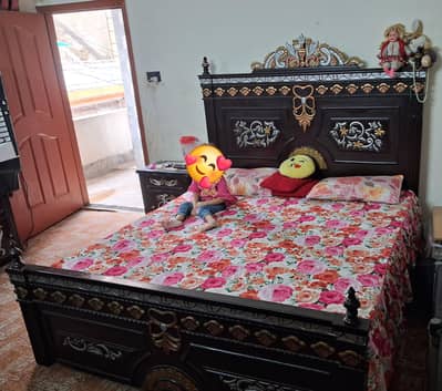 King Size Wooden Bed - Quality Wood ( Dressing+Side Tables)