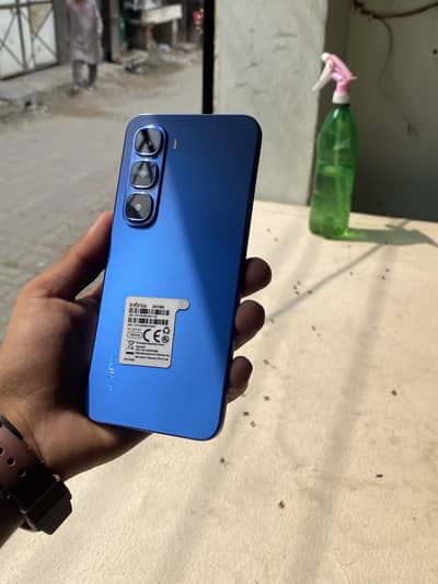 Infinix hot60i