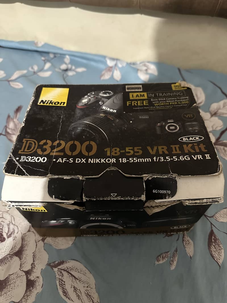 Nikon D3200 2