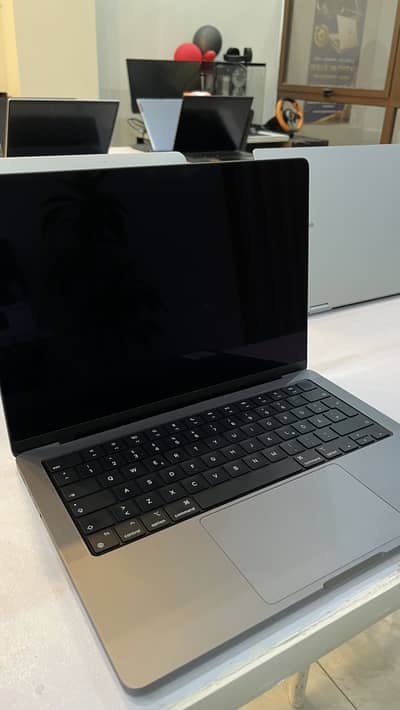 Fresh Import from Dubai  | MacBook Pro 14" M1 Pro | 32GB/1TB