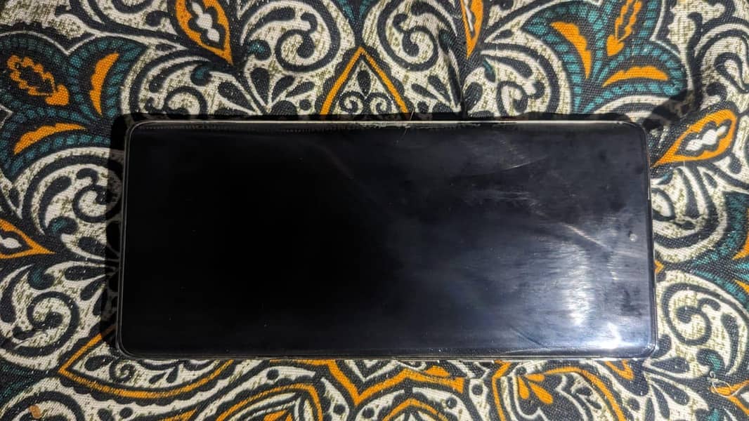 Tecno CAMON 40 Pro 7