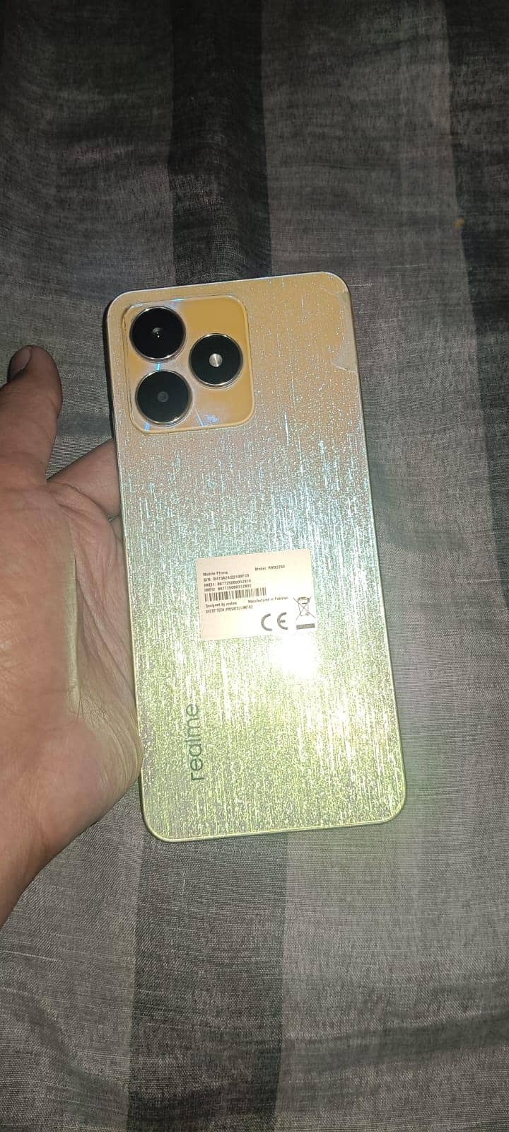 Realme C53 0
