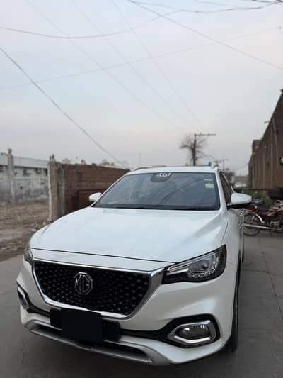 MG HS 2021