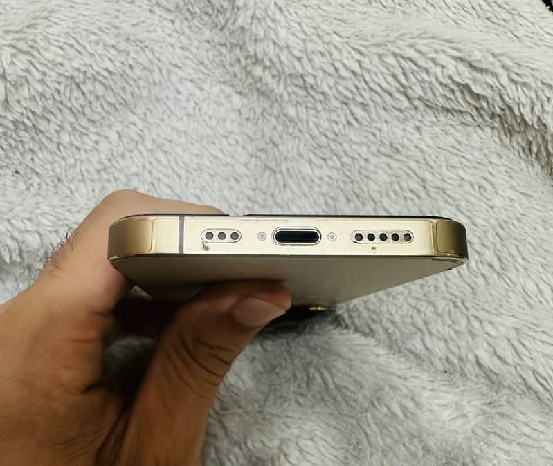 Apple iPhone 13 Pro 5
