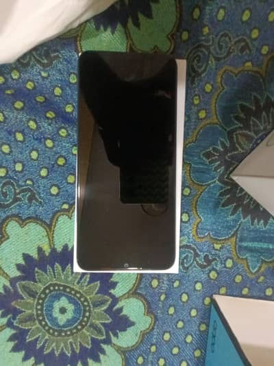 OPPO A16k + Box