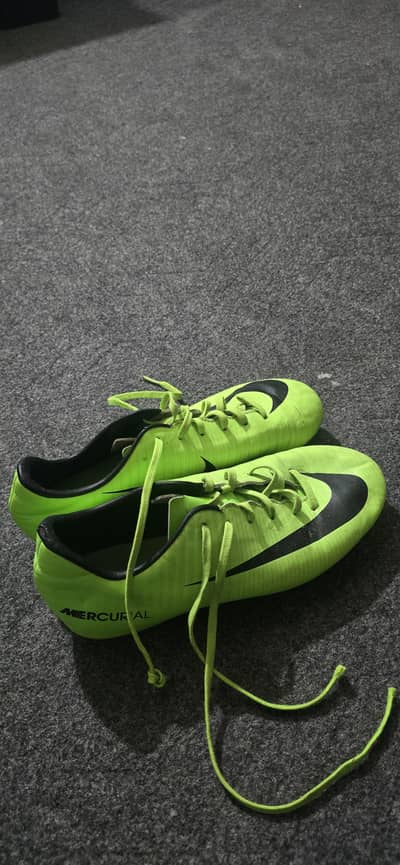 Mercurial UK 6