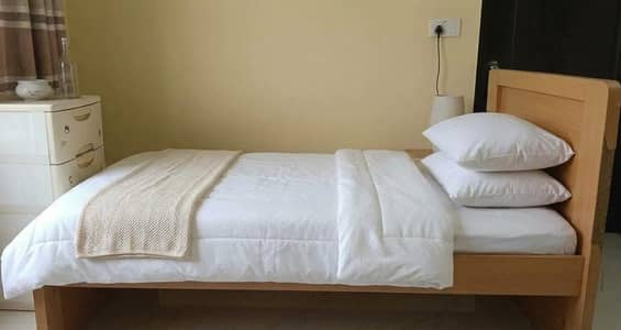 formica cover single bed and 3 door cupboard with mirror