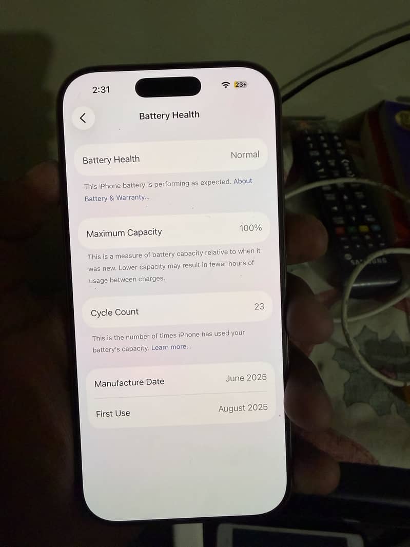 Apple iPhone 16 Pro 4