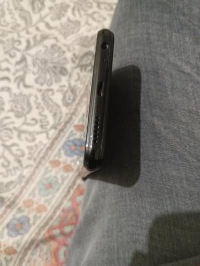 I want to sale mob vivo y15 4gb 64gb only mobile