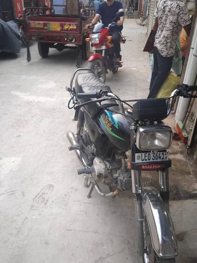road Prince bike