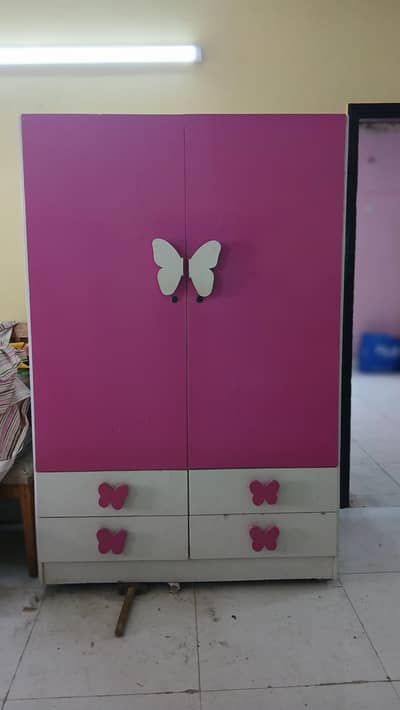 bunkbed ,drawer,staircase,cupboard