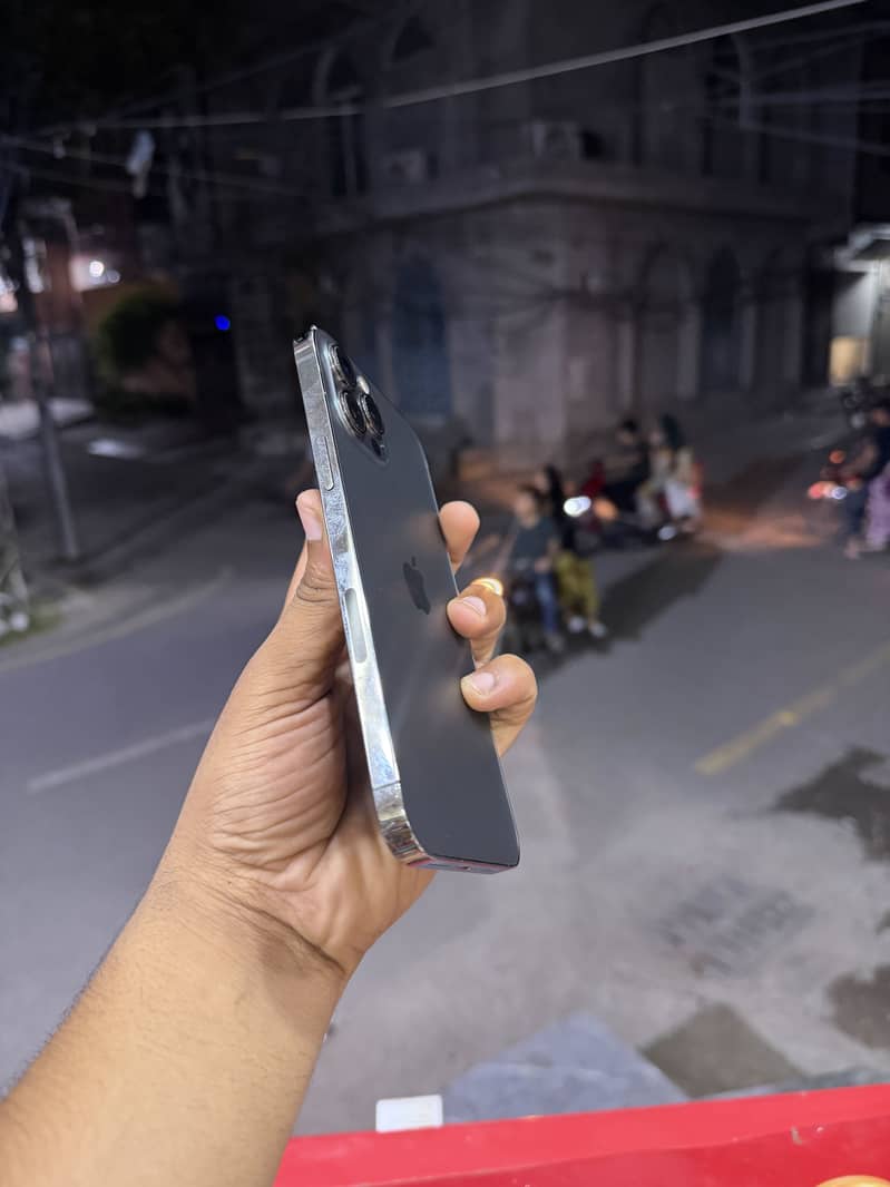 Apple iPhone 12 Pro Max 5