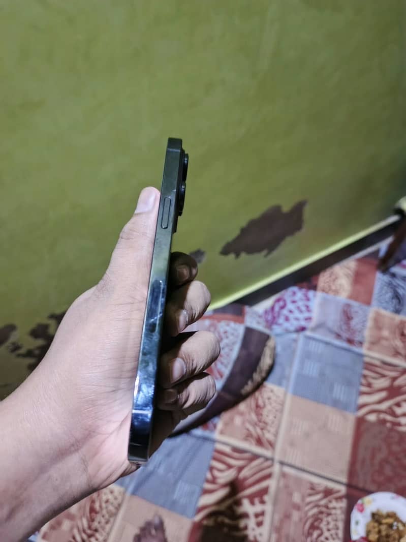 Iphone 14 pro max 0