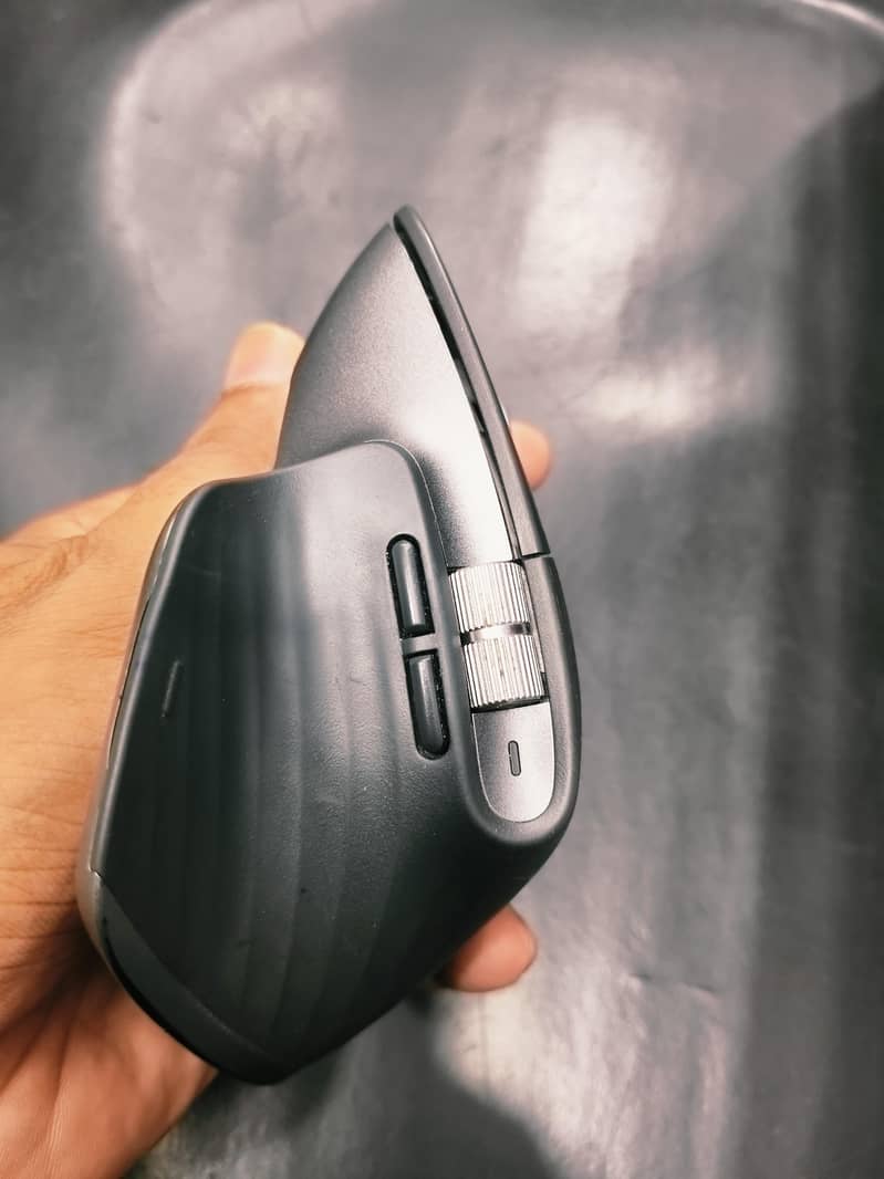 Logitech MX Master 3 11