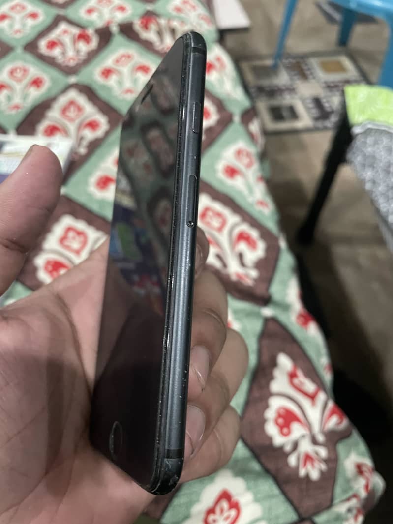 IPhone 7 3