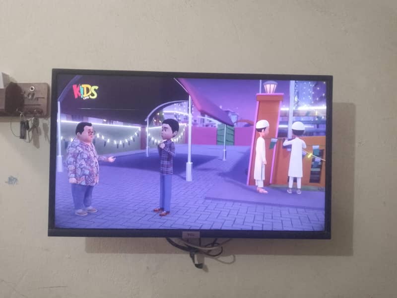 led smart. . 0
