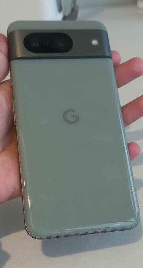 Google Pixel 8 3
