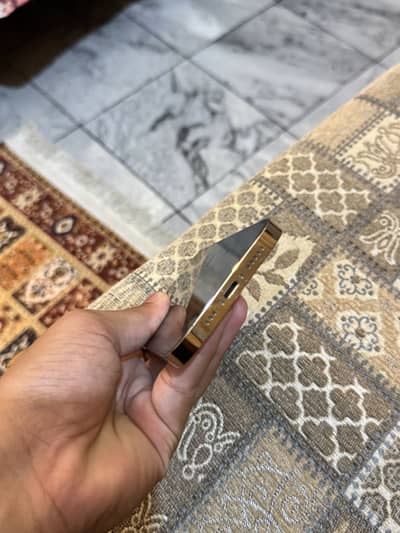 Apple iPhone 14 Pro