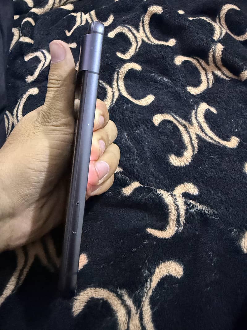 Google Pixel 8 3
