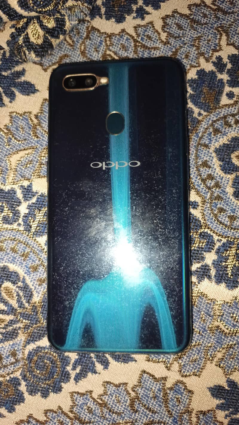 OPPO A7 1