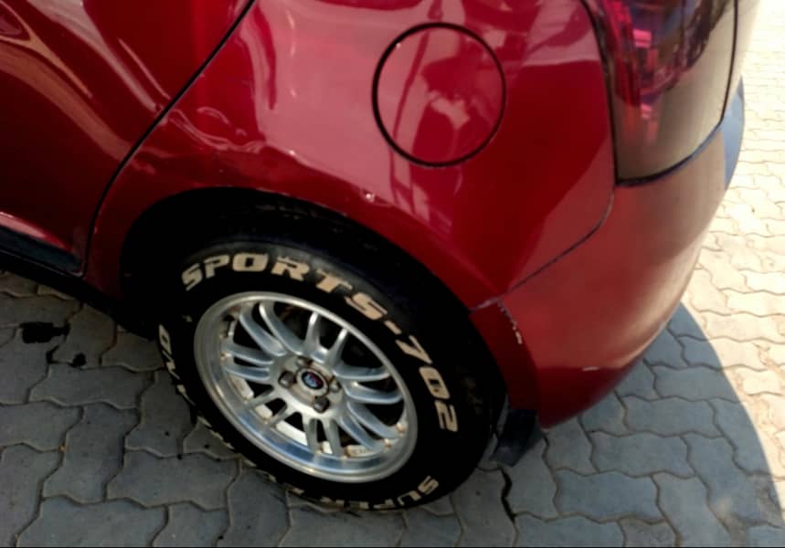 Suzuki Swift 2012 (Automatic) 4