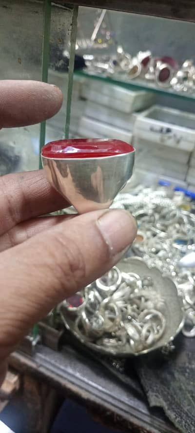 Anaari Yaqoot