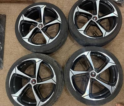 18" SI Wheel Rims with Imported Tyres for Sale