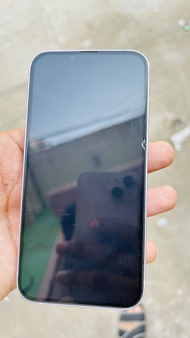 Apple iPhone 14 6