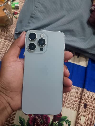 Apple iPhone 15 Pro Max
