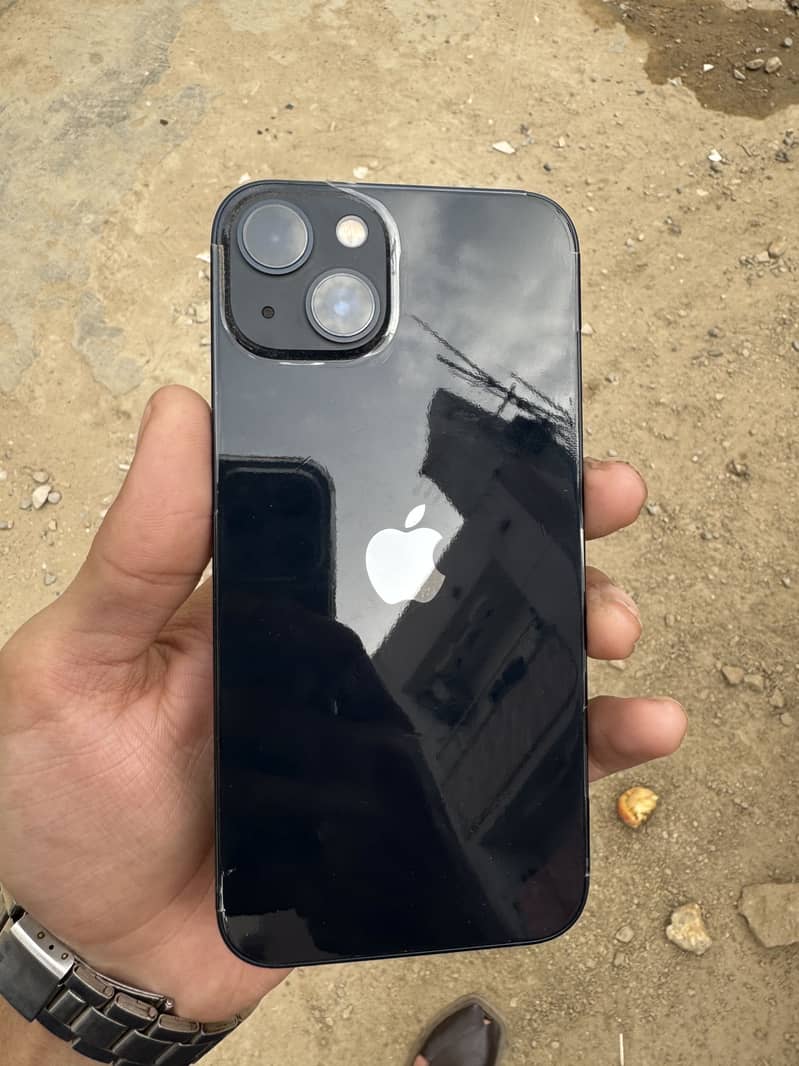 Apple iPhone 13 0