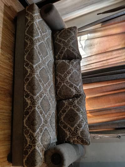 5 seater Sofa Set