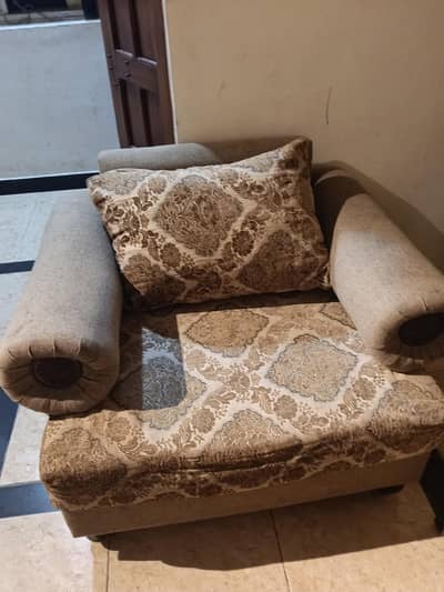 5 seater Sofa Set