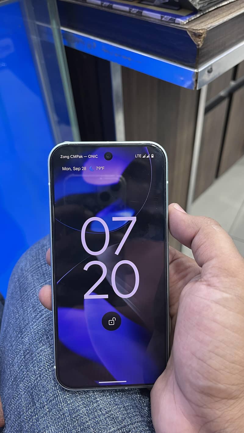 Google Pixel 9 (PTA*) 2