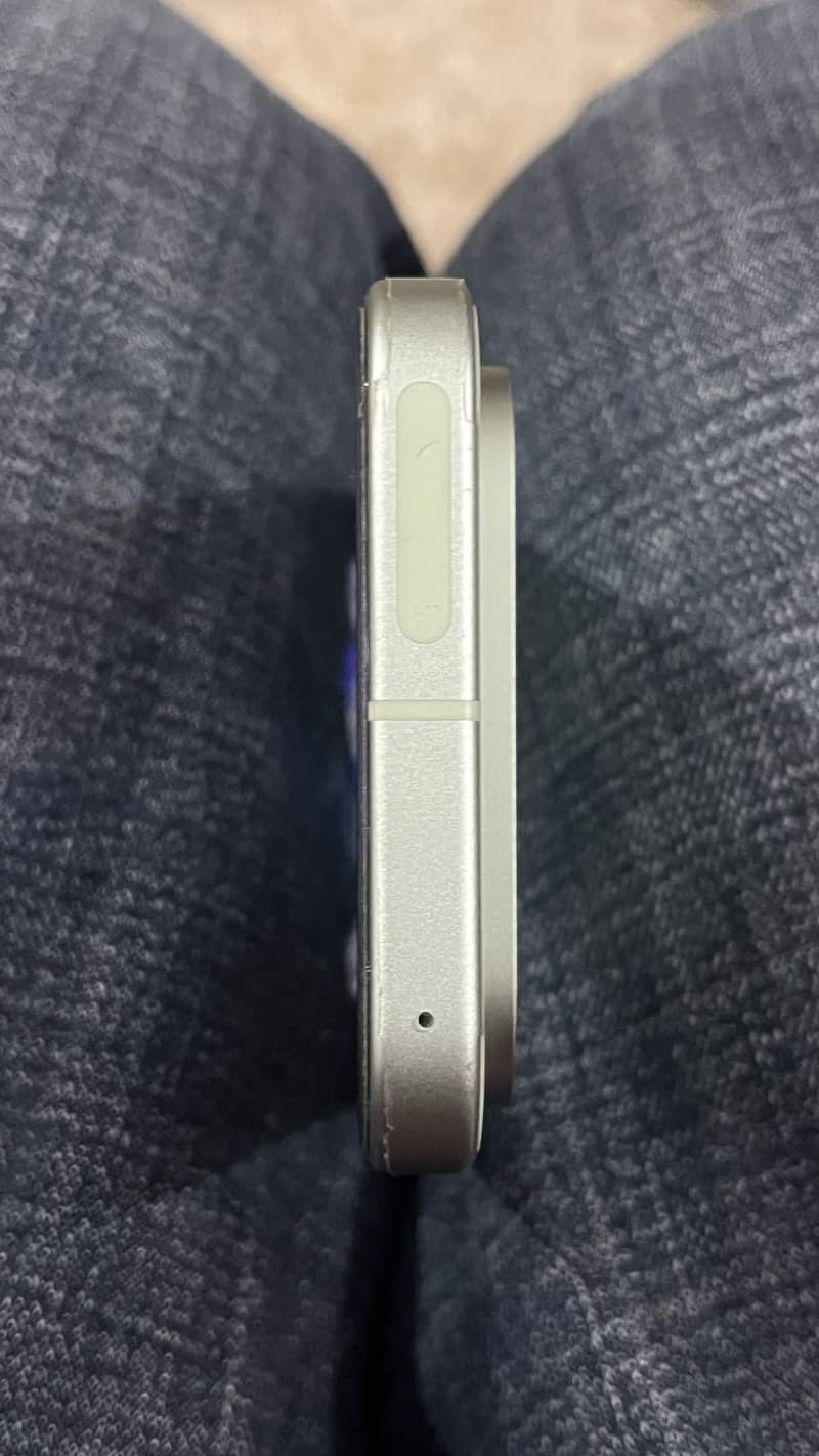 Google Pixel 9 (PTA*) 4